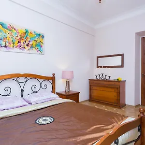 https://k-marksa-lux-apartment.minsk-hotels.org