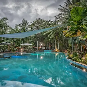 Aparthotel Oasis At